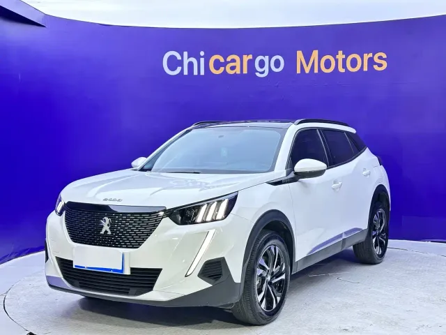 Фотография автомобиля — Peugeot 2008