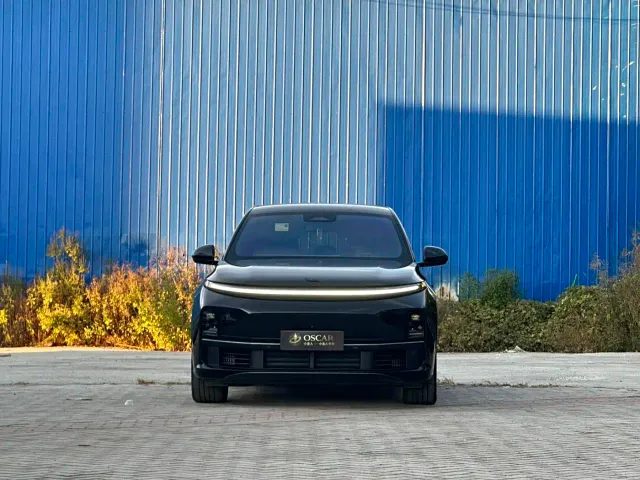 Li Auto L7 — Фото автомобиля 3