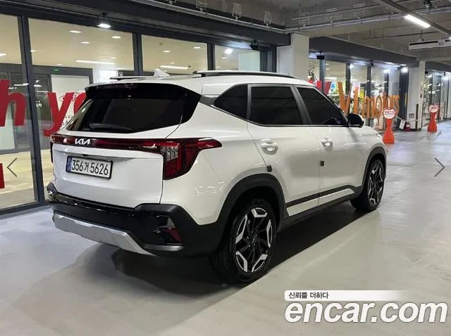 Kia Seltos New — Фото автомобиля 4