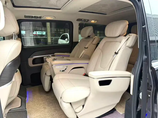 Mercedes-Benz V-Class — Фото автомобиля 5