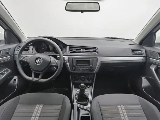 Volkswagen Lavida — Фото автомобиля 5