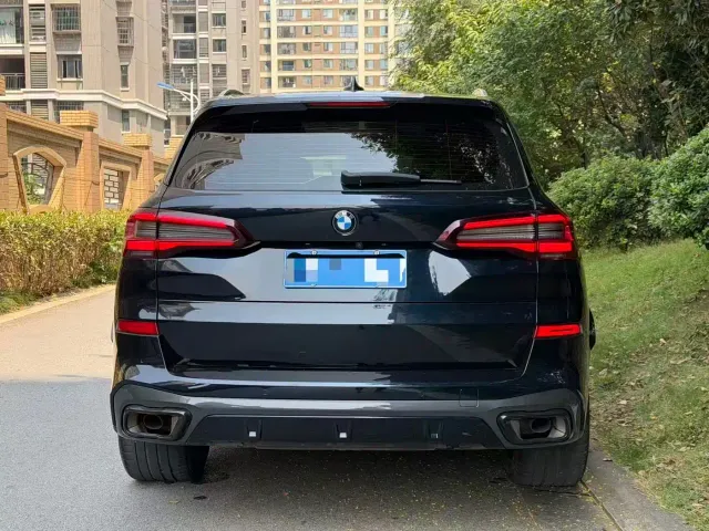 BMW X5 — Фото автомобиля 5