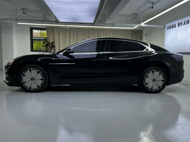 BYD U7 — Фото автомобиля 7