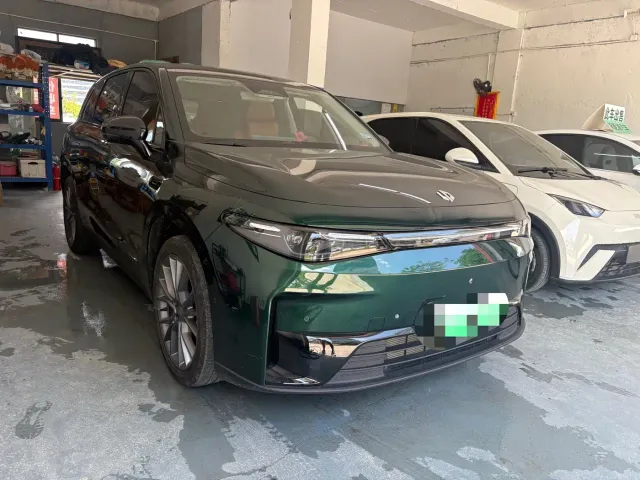 Leapmotor C10 — Фото автомобиля 3