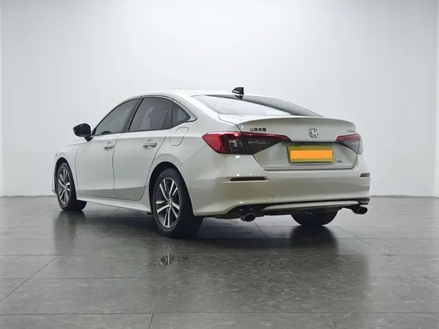 Honda Civic — Фото автомобиля 4