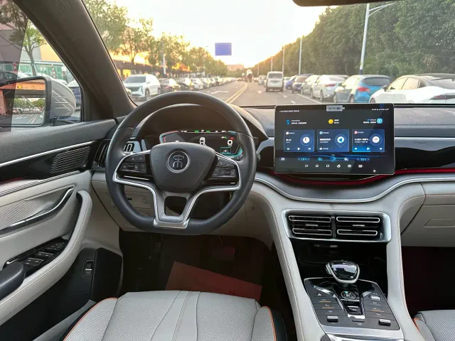 BYD Song PLUS — Фото автомобиля 18
