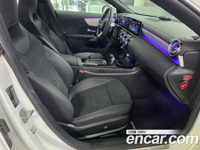 Mercedes-Benz CLA-Class — Фото автомобиля 13