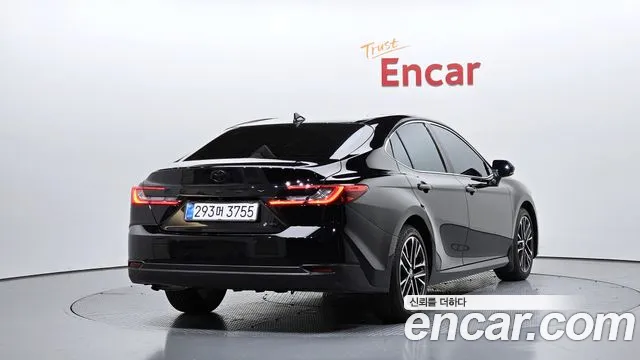 Toyota Camry XV80 — Фото автомобиля 2