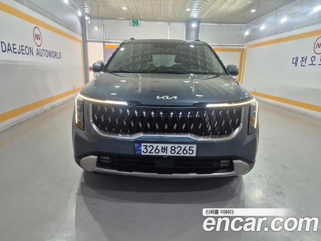 Фотография автомобиля — Kia Carnival 4th Gen