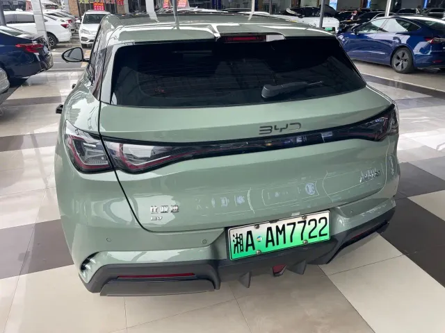 BYD Seal 06 GT — Фото автомобиля 6