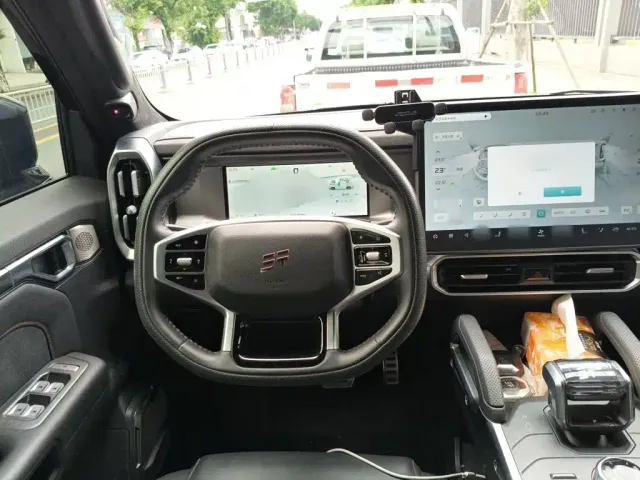 Jetour T2 — Фото автомобиля 2