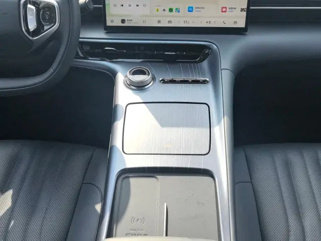 Geely Galaxy E5 — Фото автомобиля 7