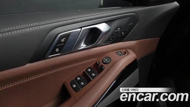 BMW X5 xDrive 40i M Sport — Фото автомобиля 17