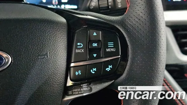 Ford Explorer 6th Gen — Фото автомобиля 21