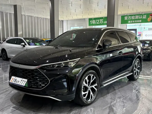 Фотография автомобиля — BYD Tang