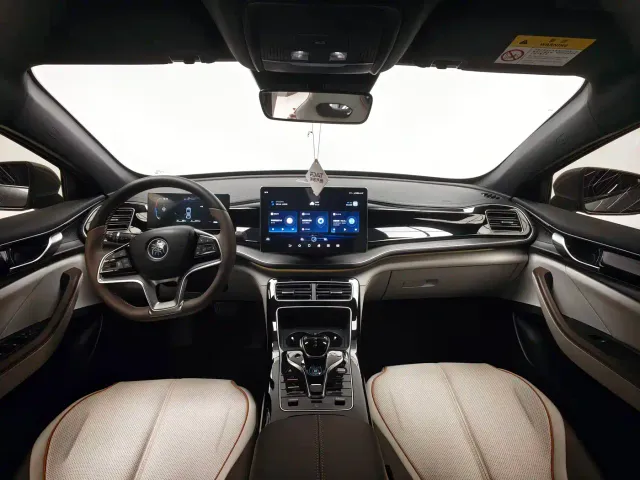 BYD Qin PLUS — Фото автомобиля 18