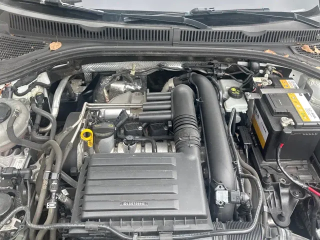Volkswagen Sagitar — Фото автомобиля 12