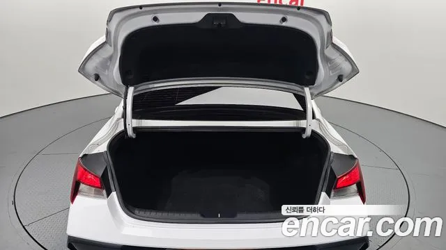 Hyundai Avante CN7 — Фото автомобиля 26