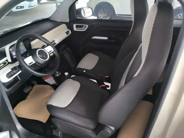 Wuling Hongguang Mini EV — Фото автомобиля 14
