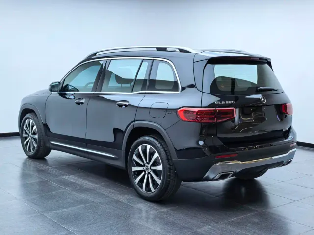 Mercedes-Benz GLB-Class — Фото автомобиля 6