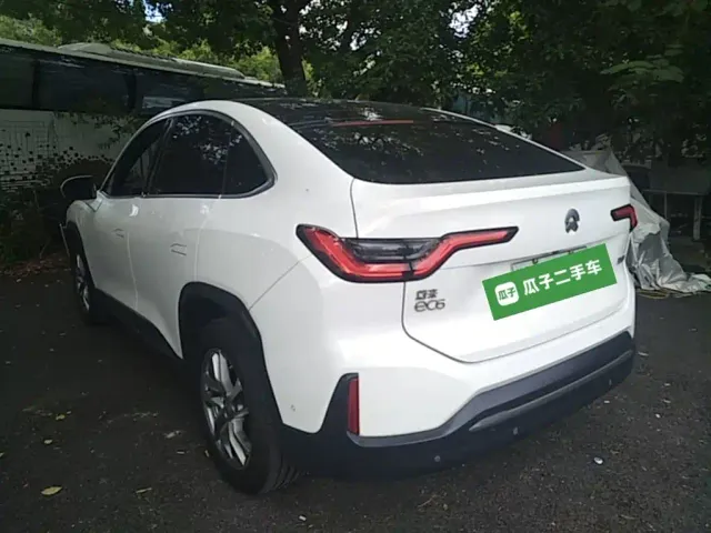 Nio EC6 — Фото автомобиля 4