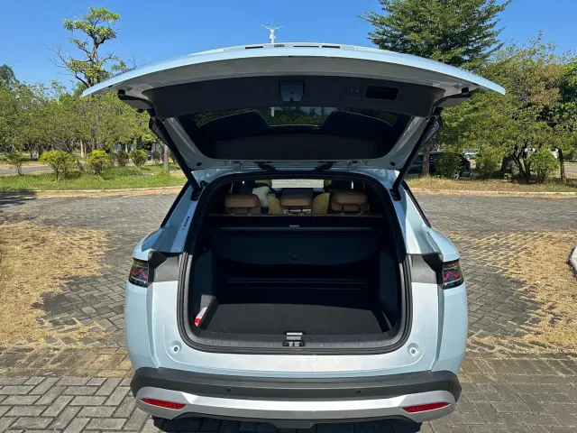 BYD Song L DM-i — Фото автомобиля 22