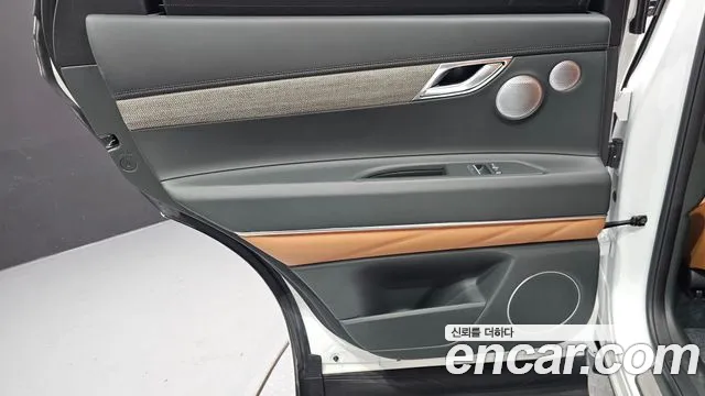 Genesis GV80 — Фото автомобиля 14