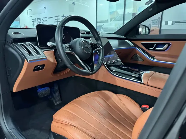 Mercedes-Benz S-Class — Фото автомобиля 9