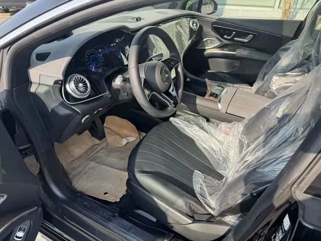 Mercedes-Benz EQS — Фото автомобиля 6