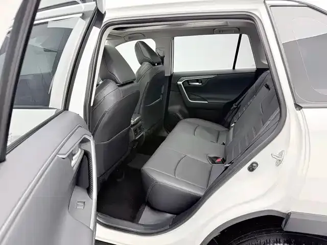 Toyota Wildlander — Фото автомобиля 8