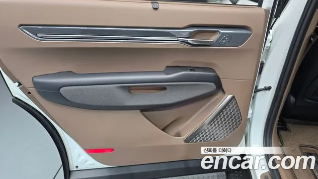 Kia EV9 — Фото автомобиля 23