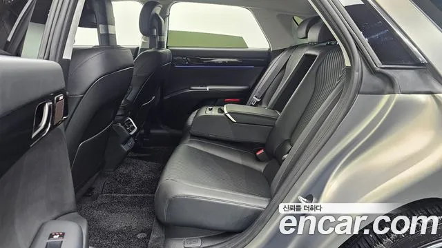 Hyundai Grandeur GN7 — Фото автомобиля 12