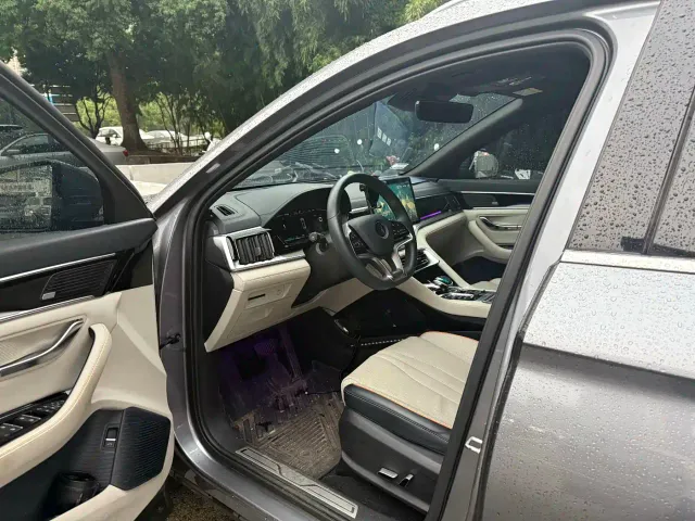 BYD Song PLUS — Фото автомобиля 10