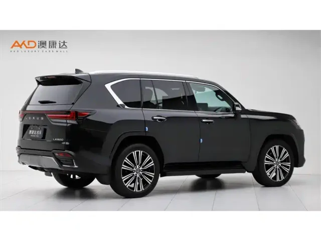 Lexus LX — Фото автомобиля 3