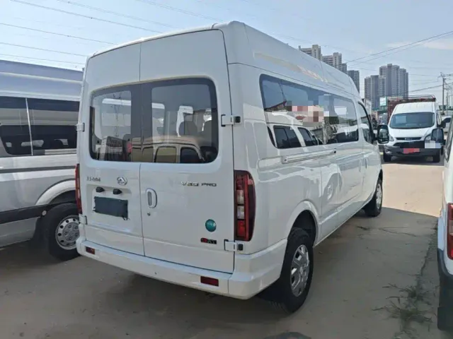 Maxus Xintu V80 — Фото автомобиля 6
