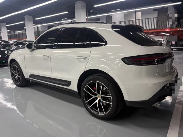 Porsche Macan — Фото автомобиля 19