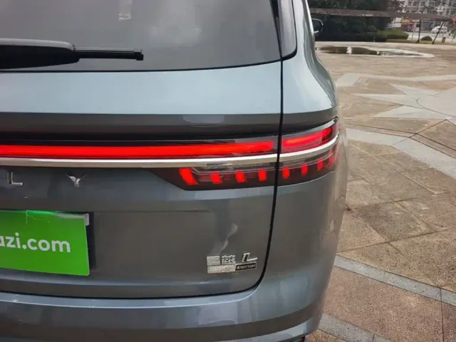 Geely Xingyue L — Фото автомобиля 7