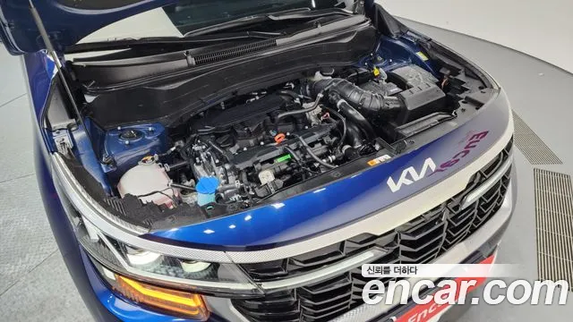 Kia Seltos — Фото автомобиля 6