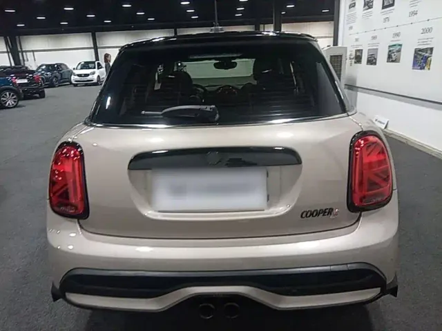 MINI Hatch — Фото автомобиля 5