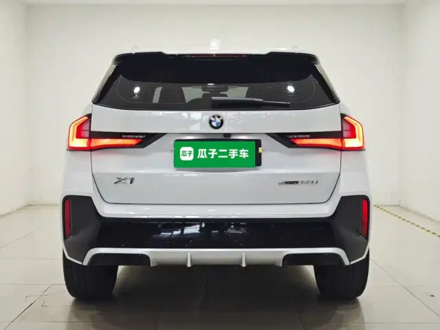 BMW X1 — Фото автомобиля 5