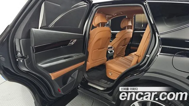 Genesis GV80 2.5T Бензин 2WD — Фото автомобиля 9