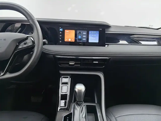 Roewe i5 — Фото автомобиля 12