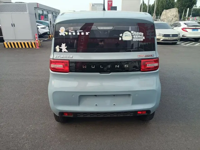 Wuling Hongguang Mini EV — Фото автомобиля 5