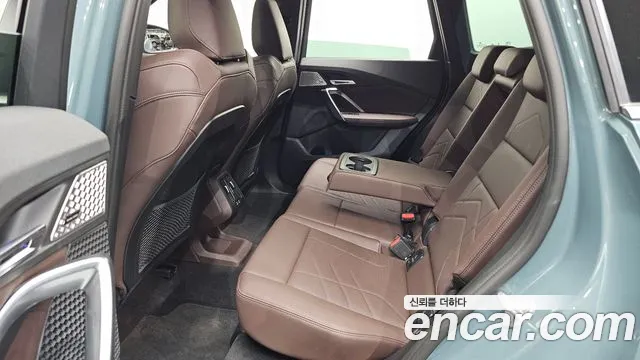 BMW X1 U11 — Фото автомобиля 11