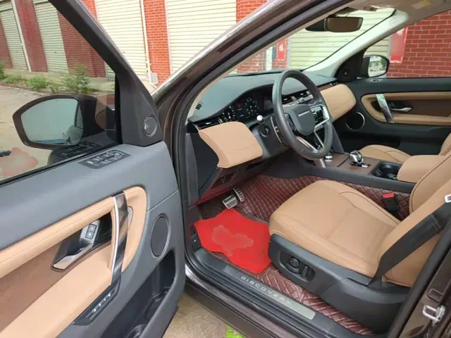 Land Rover Discovery Sport — Фото автомобиля 15