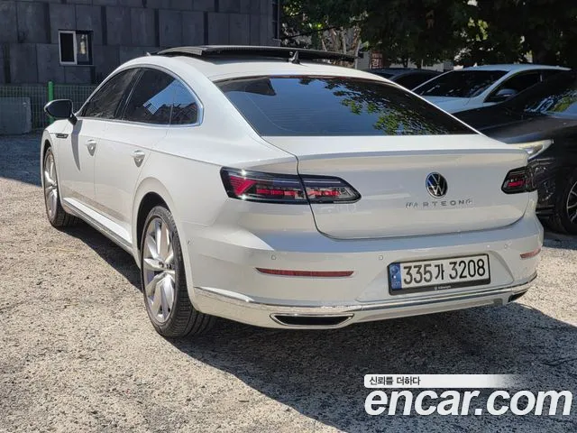 Volkswagen Arteon — Фото автомобиля 4