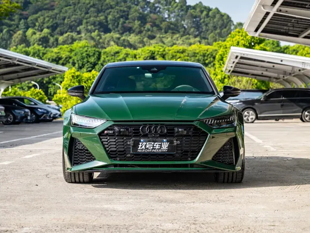 Audi RS 7 — Фото автомобиля 2