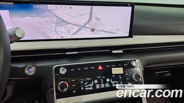 Genesis GV80 — Фото автомобиля 20