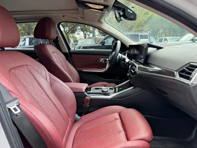 BMW 3 Series — Фото автомобиля 15