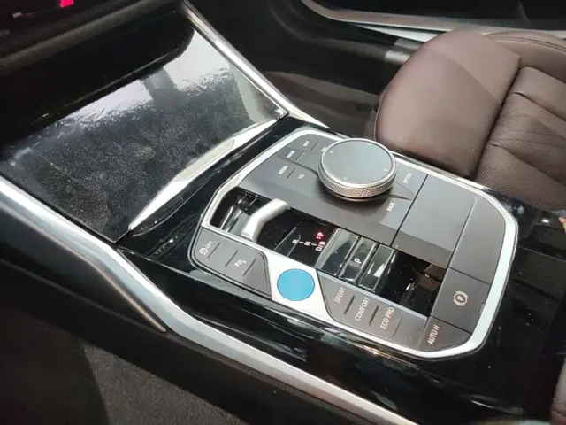 BMW i3 — Фото автомобиля 13